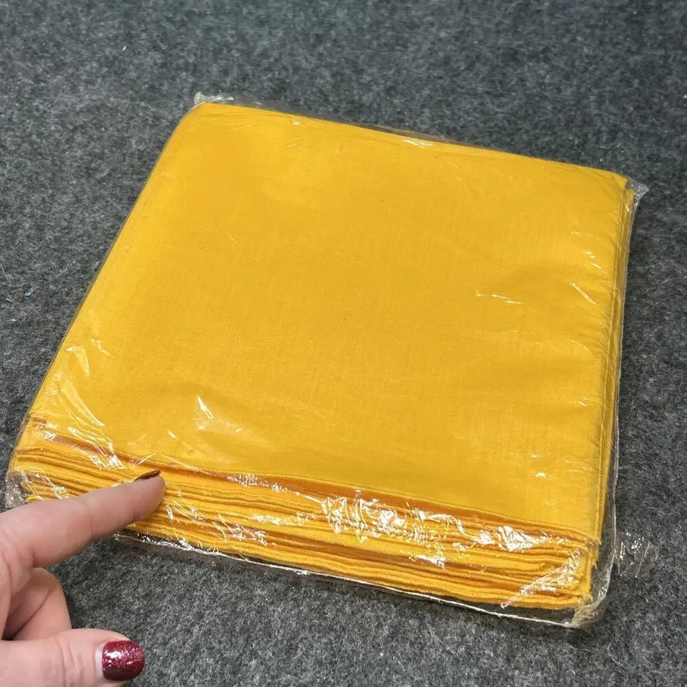 VTG Apron Linen Tree of California Gold Yellow Merrow Edged Cloth Napkins 12pc